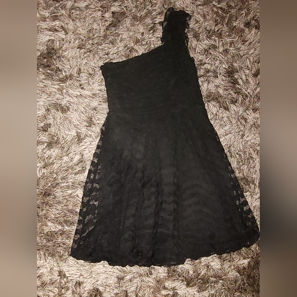 Black One Shoulder Bubble Bottom Dress - Picture 1 of 4